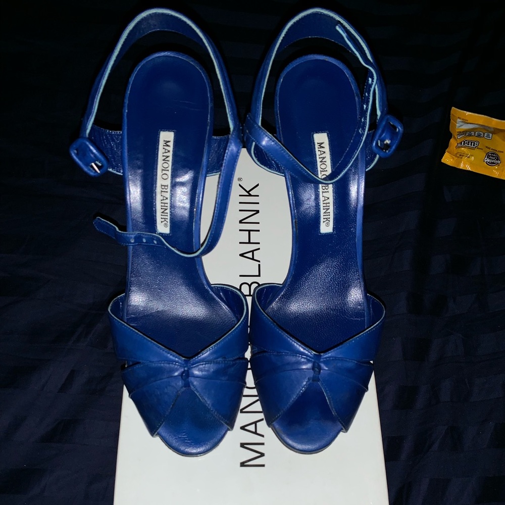 Strappy Manolo Blahnik Heels 39.5 Stressa
